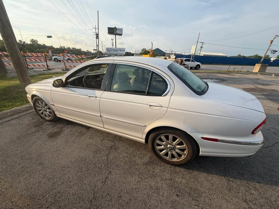2003 Jaguar X-Type - Image 2 of 10