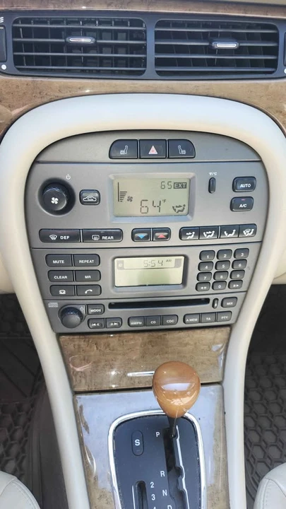 2003 Jaguar X-Type - Image 12 of 13