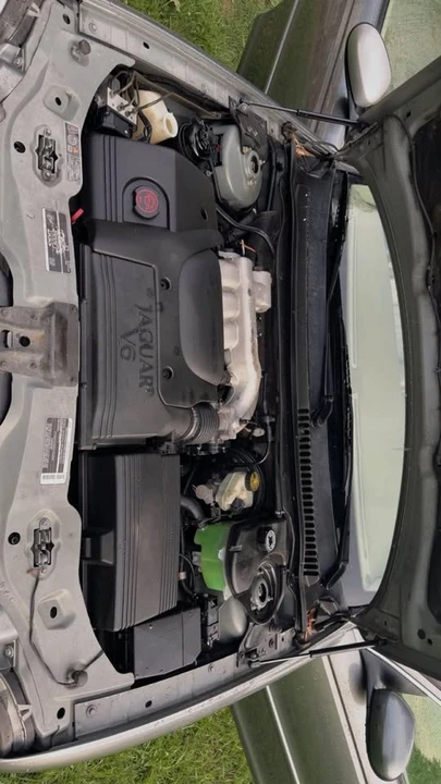 2003 Jaguar X-Type - Image 10 of 20