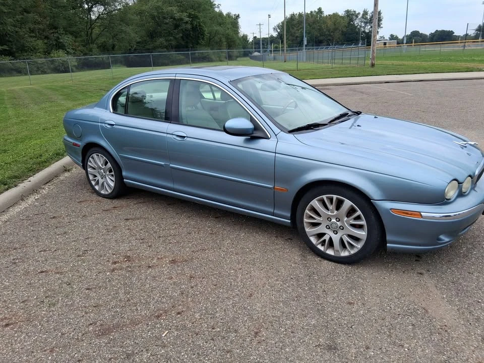2003 Jaguar X-Type - Image 2 of 4