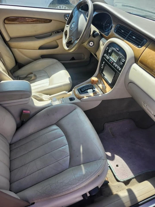 2003 Jaguar X-Type - Image 2 of 11