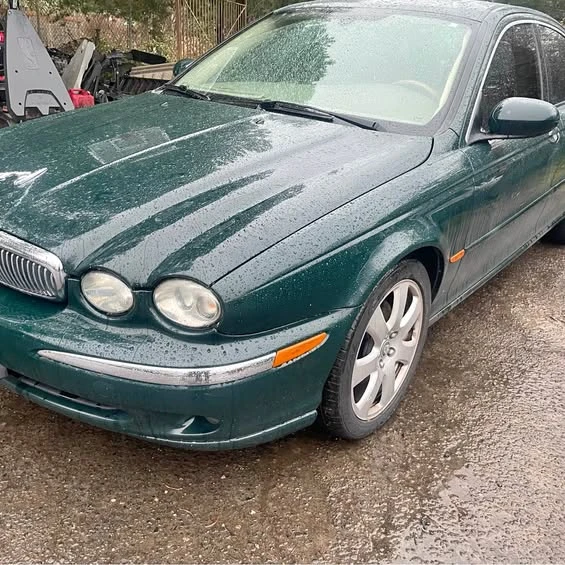 2003 Jaguar X-Type - Image 1 of 1