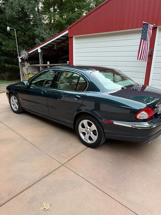 2003 Jaguar X-Type - Image 10 of 14