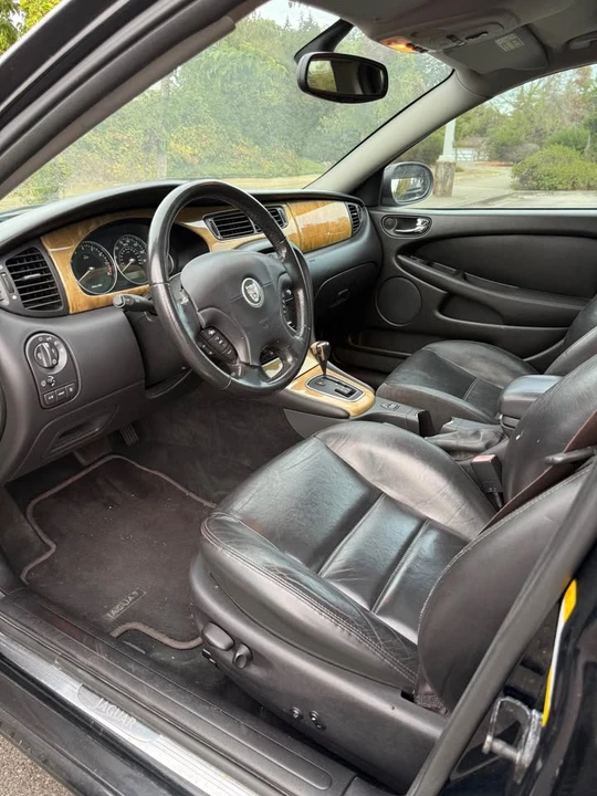2003 Jaguar X-Type - Image 9 of 15