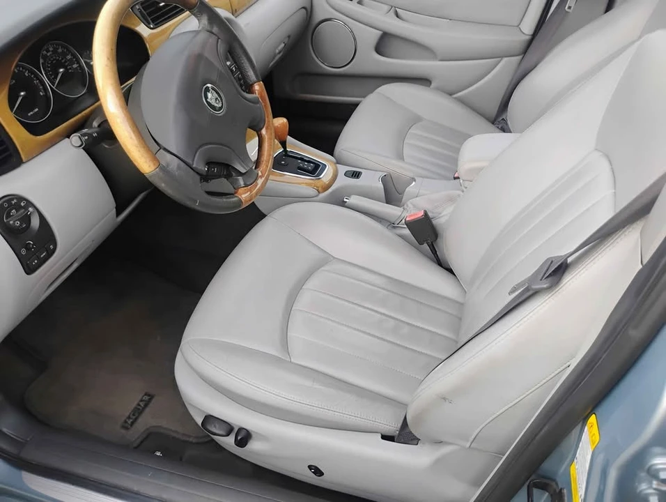 2003 Jaguar X-Type - Image 10 of 20