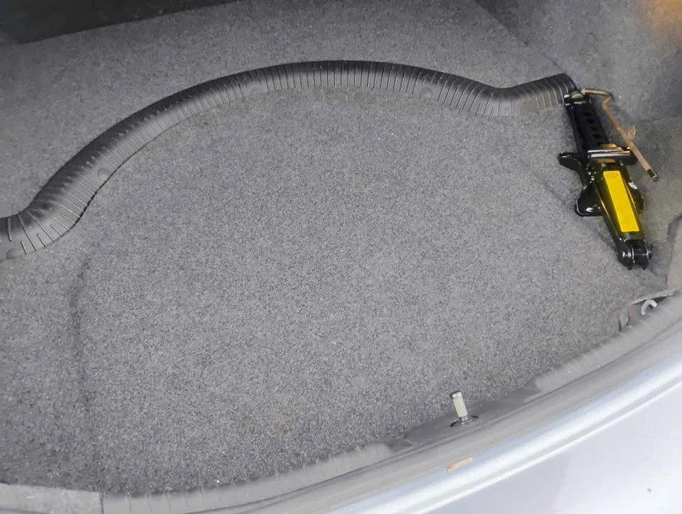 2003 Jaguar X-Type - Image 18 of 20