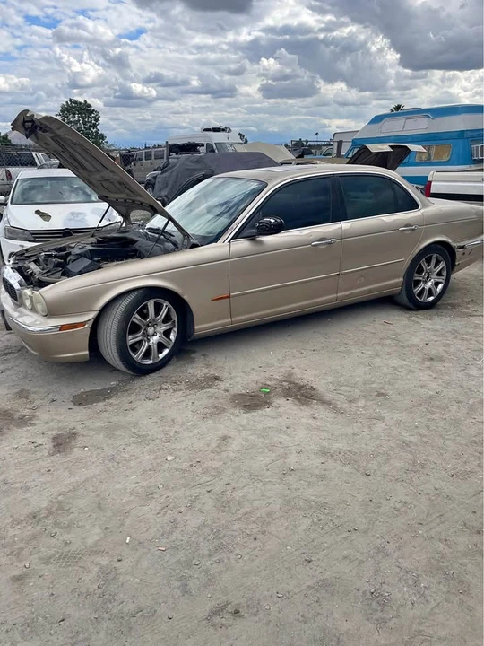 2003 Jaguar X-Type - Image 1 of 8
