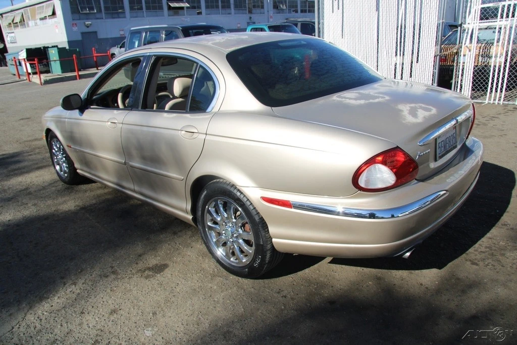 2003 Jaguar X-Type - Image 4 of 21