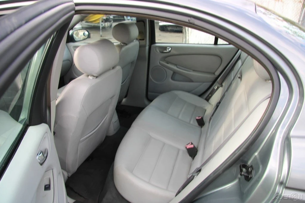 2003 Jaguar X-Type - Image 17 of 21