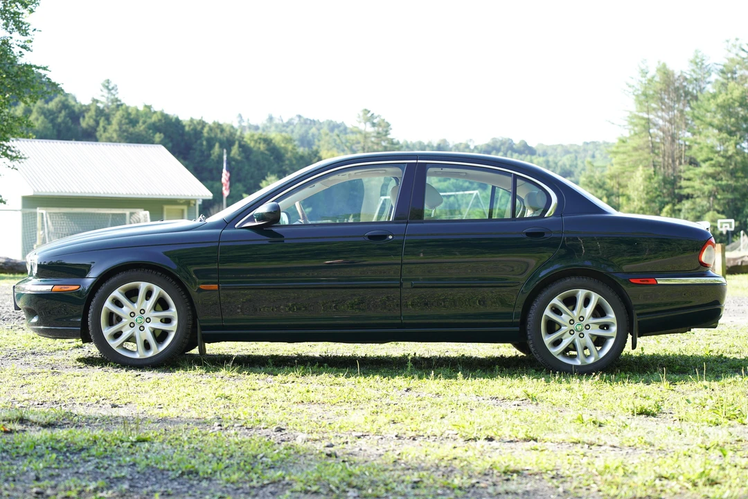 2003 Jaguar X-Type - Image 3 of 31
