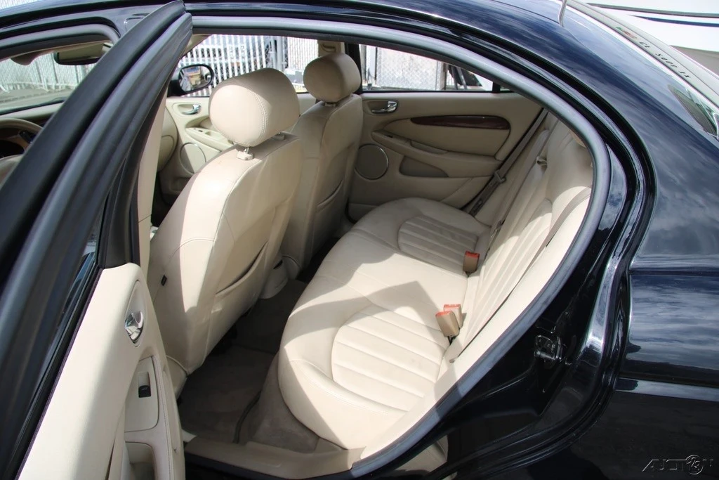 2003 Jaguar X-Type - Image 19 of 21