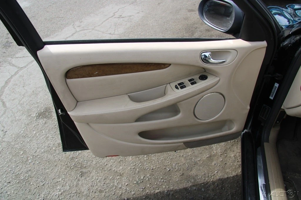 2003 Jaguar X-Type - Image 11 of 21