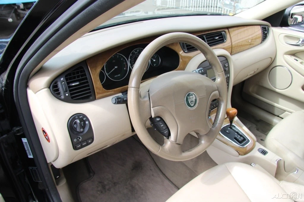 2003 Jaguar X-Type - Image 13 of 21