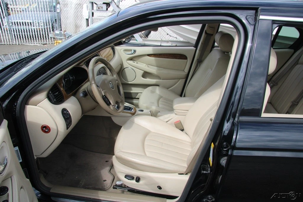 2003 Jaguar X-Type - Image 12 of 21