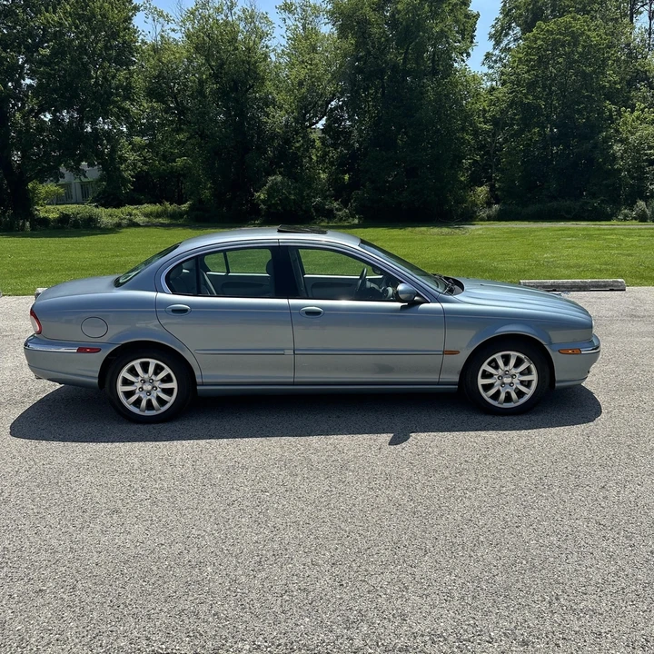 2003 Jaguar X-Type - Image 2 of 21