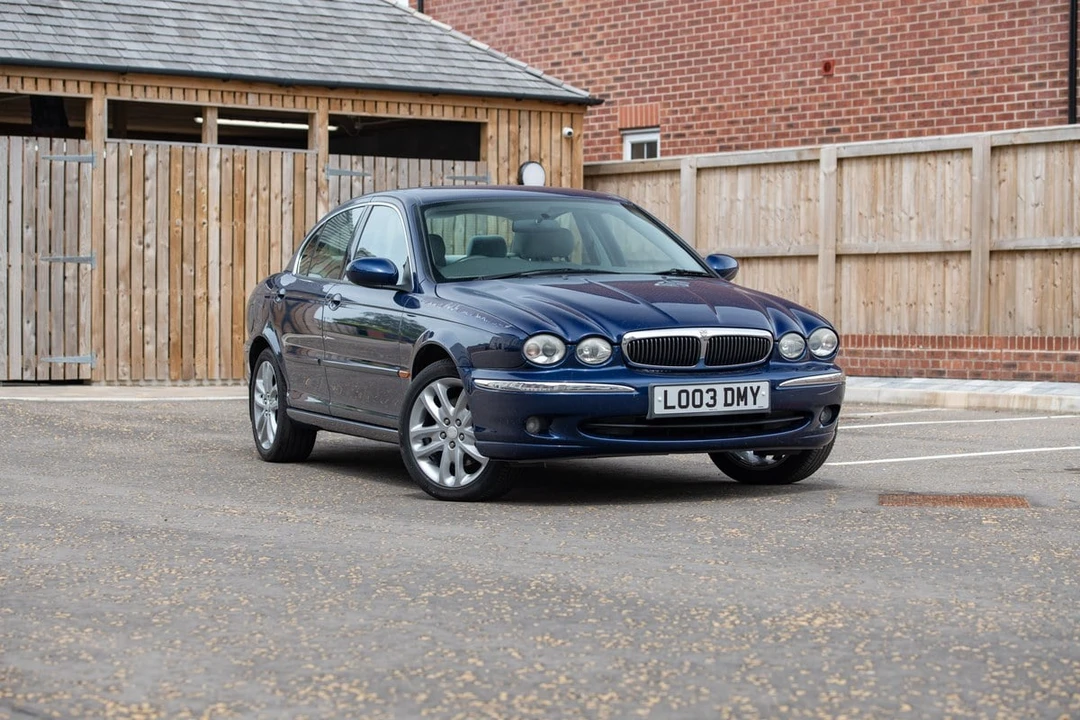 2003 Jaguar X-Type - Image 2 of 30