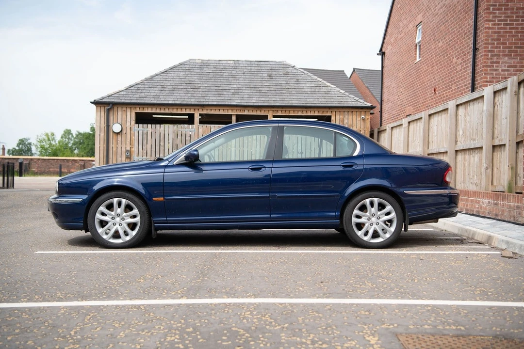 2003 Jaguar X-Type - Image 5 of 30