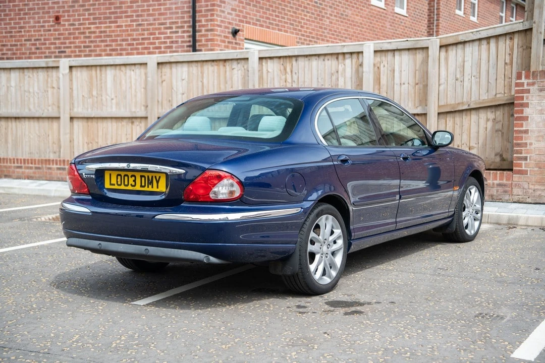 2003 Jaguar X-Type - Image 11 of 30