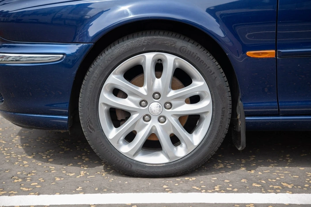 2003 Jaguar X-Type - Image 15 of 30