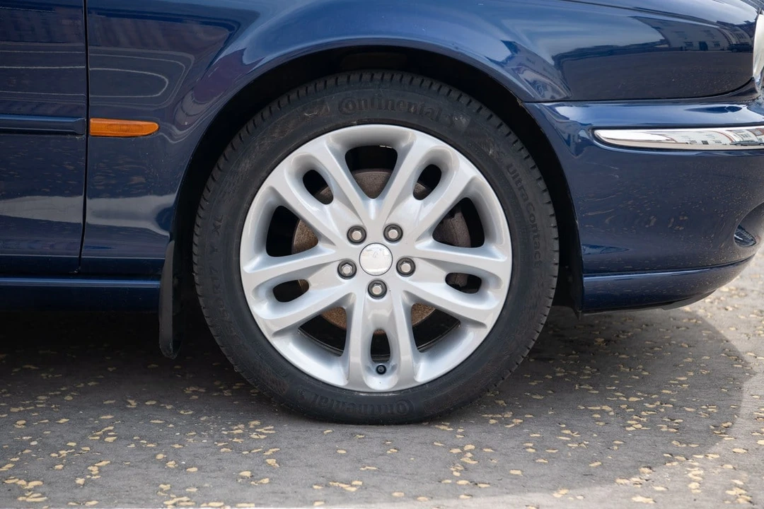 2003 Jaguar X-Type - Image 17 of 30
