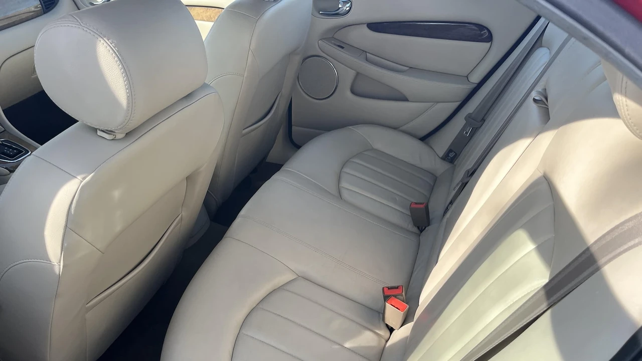 2003 Jaguar X-Type - Image 3 of 8