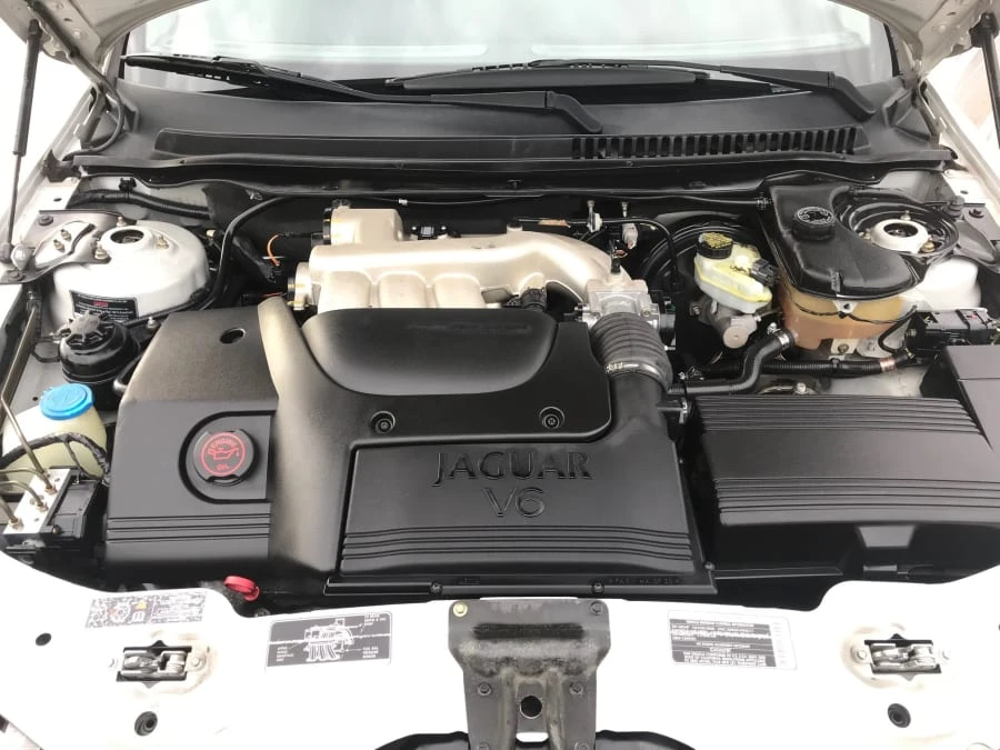 2003 Jaguar X-Type - Image 6 of 8
