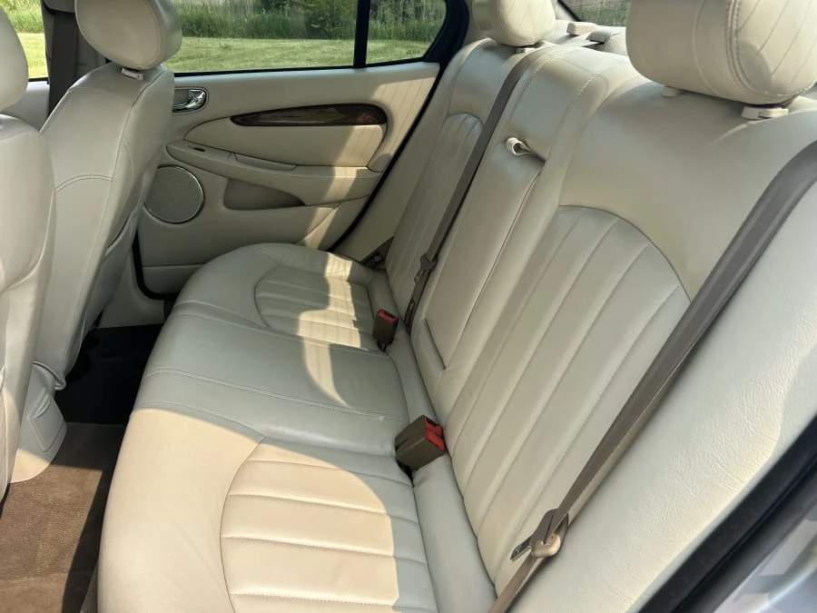 2003 Jaguar X-Type - Image 5 of 9