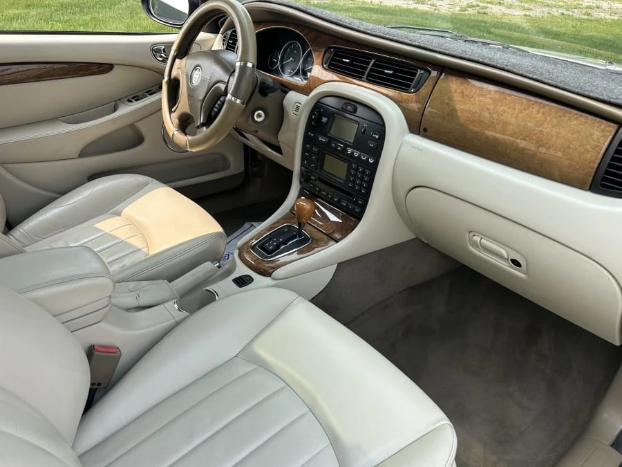 2003 Jaguar X-Type - Image 6 of 9