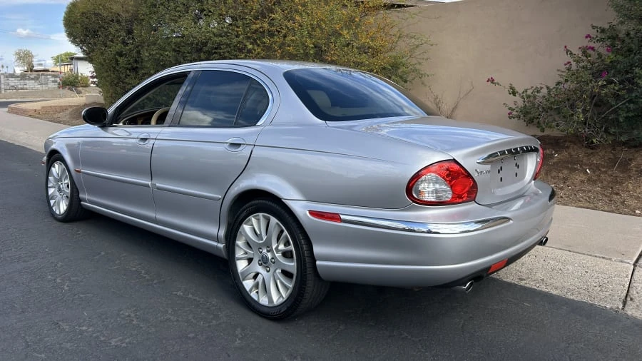 2003 Jaguar X-Type - Image 3 of 10