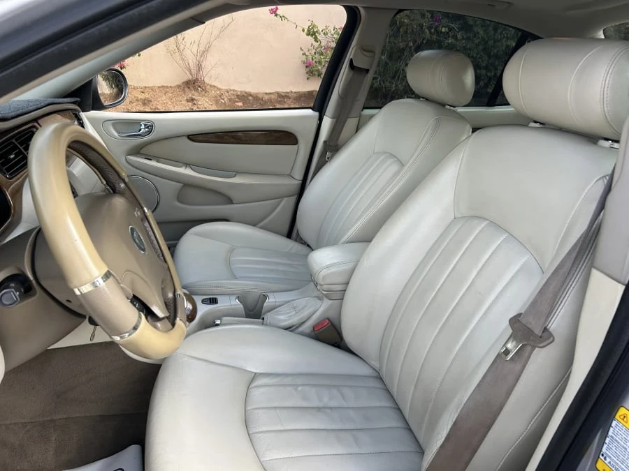 2003 Jaguar X-Type - Image 4 of 10