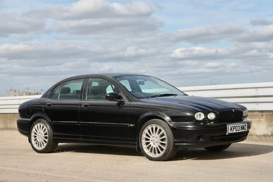 2003 Jaguar X-Type - Image 13 of 30