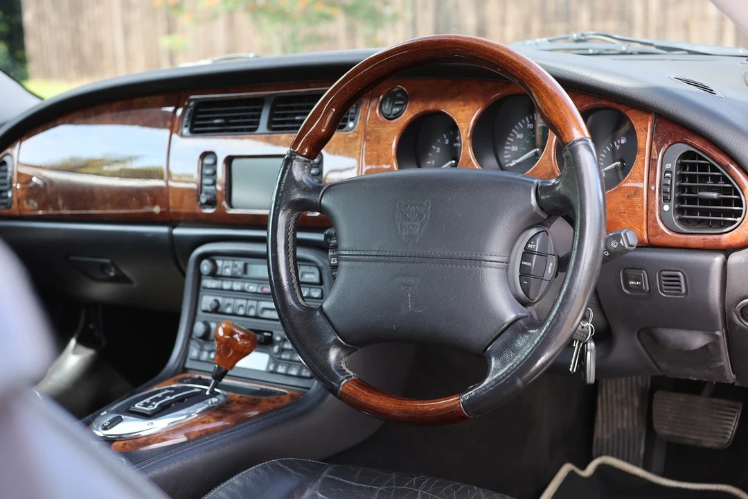 2003 Jaguar X100 XK8 - Image 29 of 30