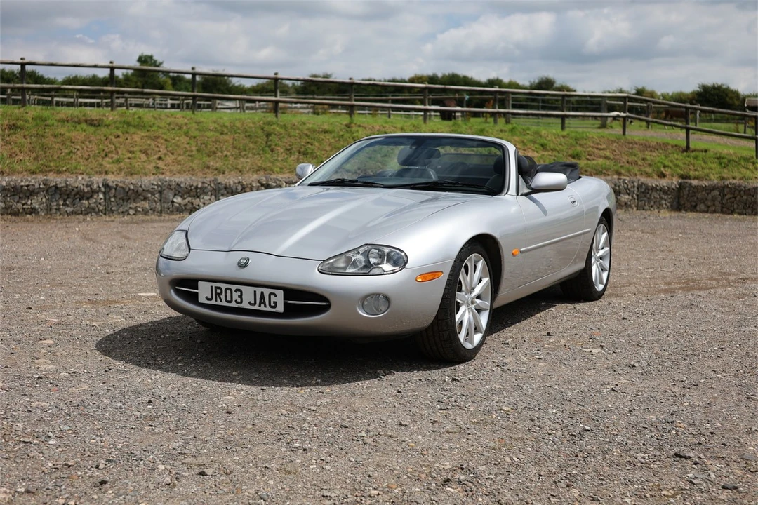 2003 Jaguar X100 XK8 - Image 14 of 30