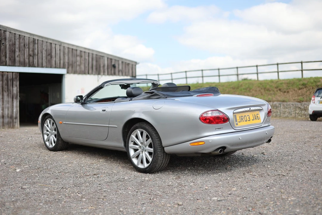 2003 Jaguar X100 XK8 - Image 9 of 30