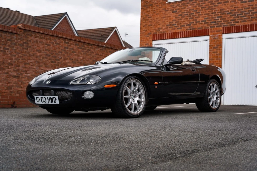 2003 Jaguar X100 XKR - Image 5 of 30