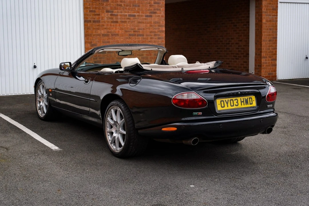 2003 Jaguar X100 XKR - Image 11 of 30