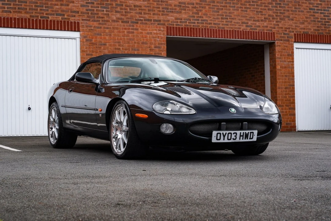 2003 Jaguar X100 XKR - Image 21 of 30