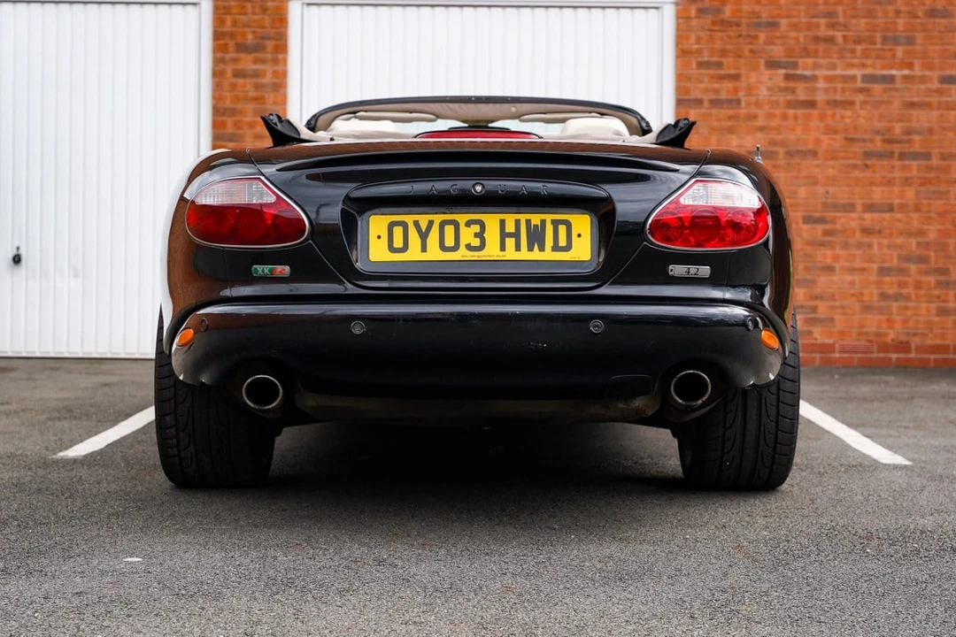 2003 Jaguar X100 XKR - Image 10 of 30