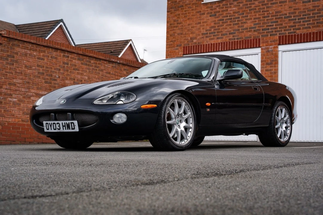 2003 Jaguar X100 XKR - Image 16 of 30