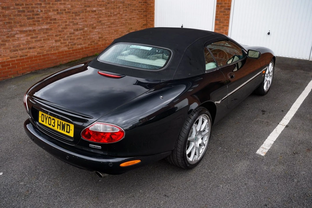 2003 Jaguar X100 XKR - Image 28 of 30