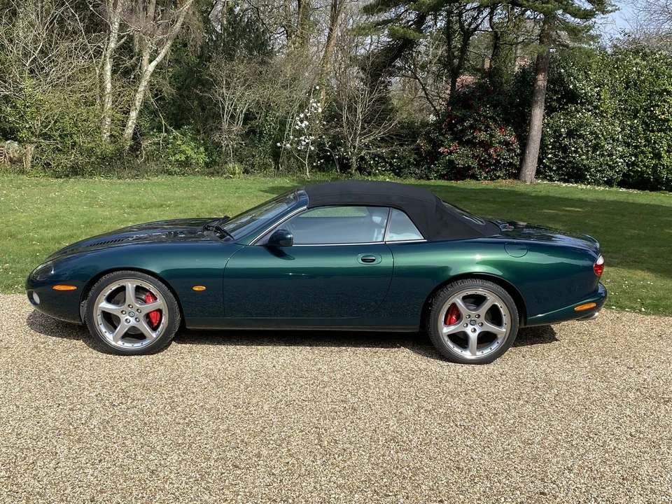 2003 Jaguar X100 XKR - Image 27 of 30