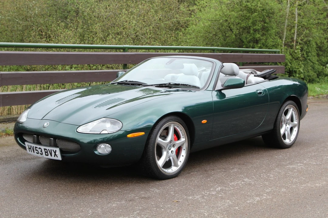 2003 Jaguar X100 XKR - Image 23 of 30