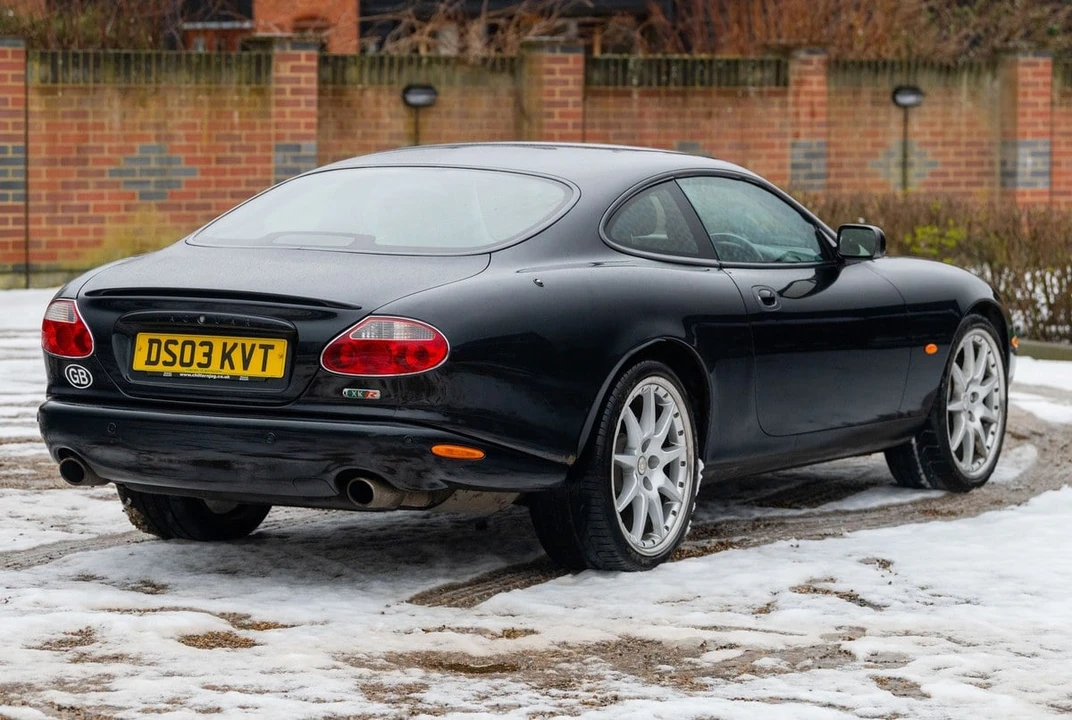 2003 Jaguar X100 XKR - Image 11 of 30
