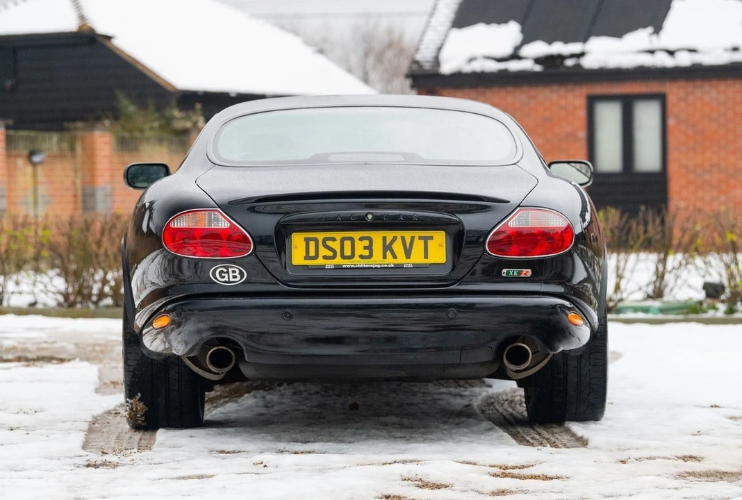 2003 Jaguar X100 XKR - Image 9 of 30