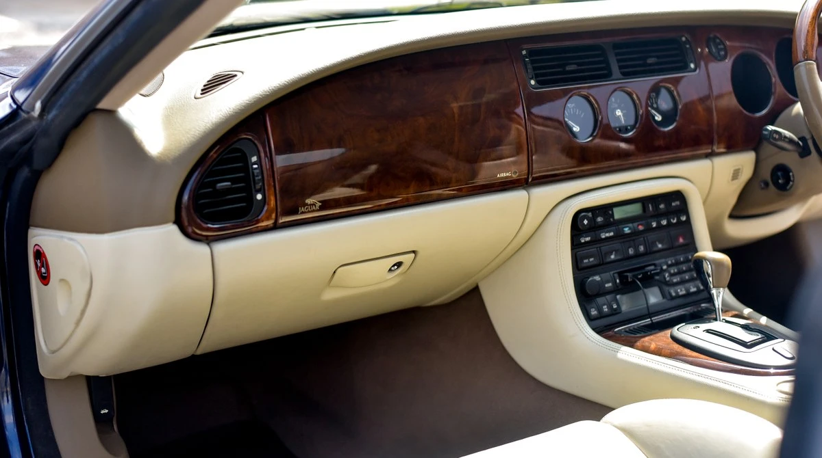 2003 Jaguar X100 XKR - Image 30 of 30