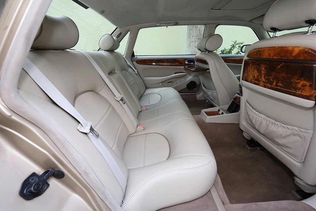 2003 Jaguar XJ Series 4 - Image 8 of 21
