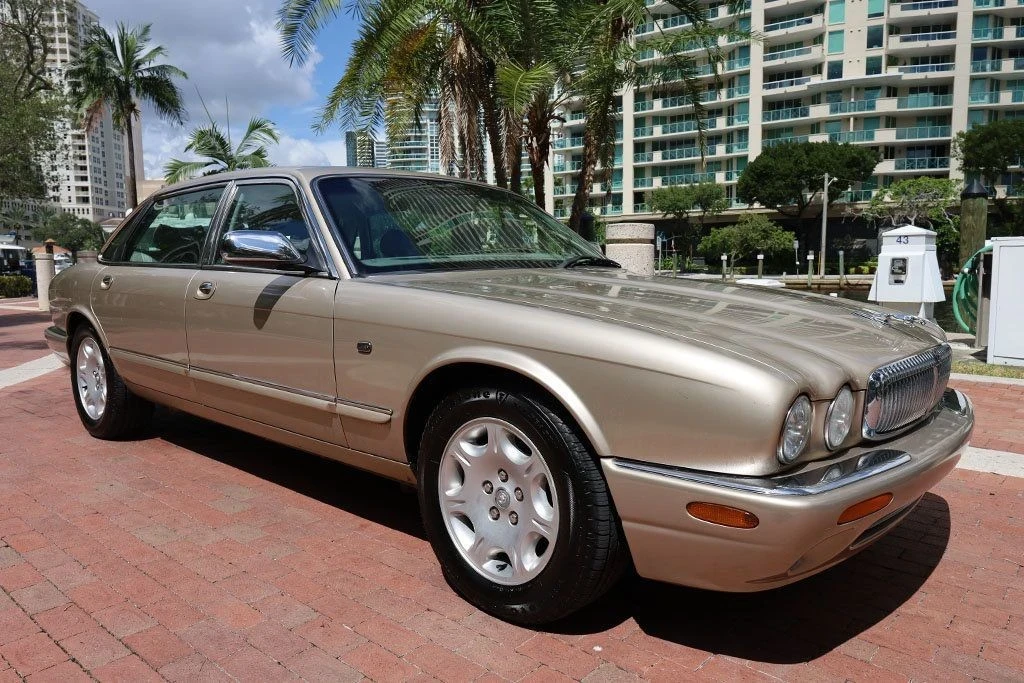 2003 Jaguar XJ Series 4 - Image 17 of 21