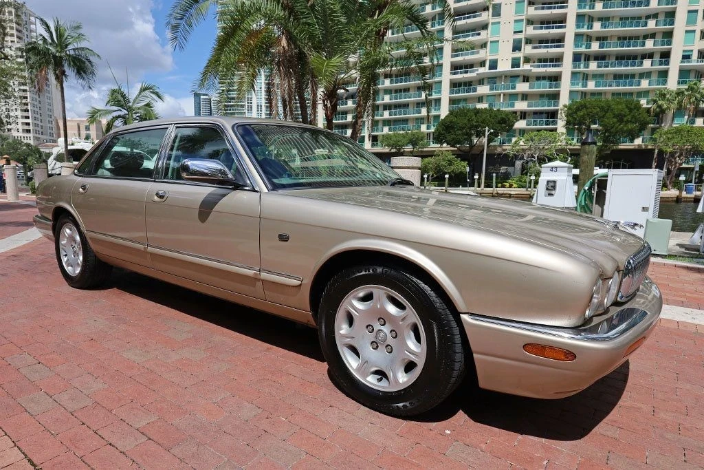 2003 Jaguar XJ Series 4 - Image 13 of 21