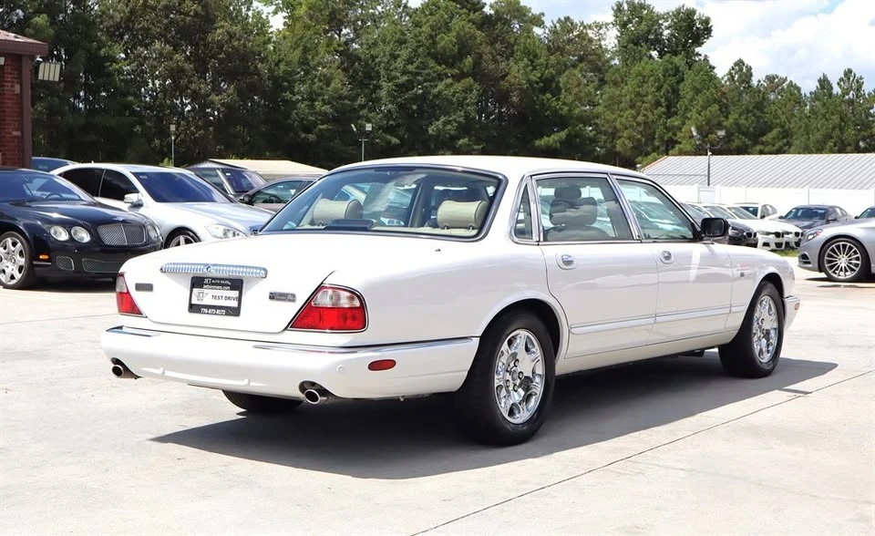 2003 Jaguar X308 XJ - Image 7 of 20
