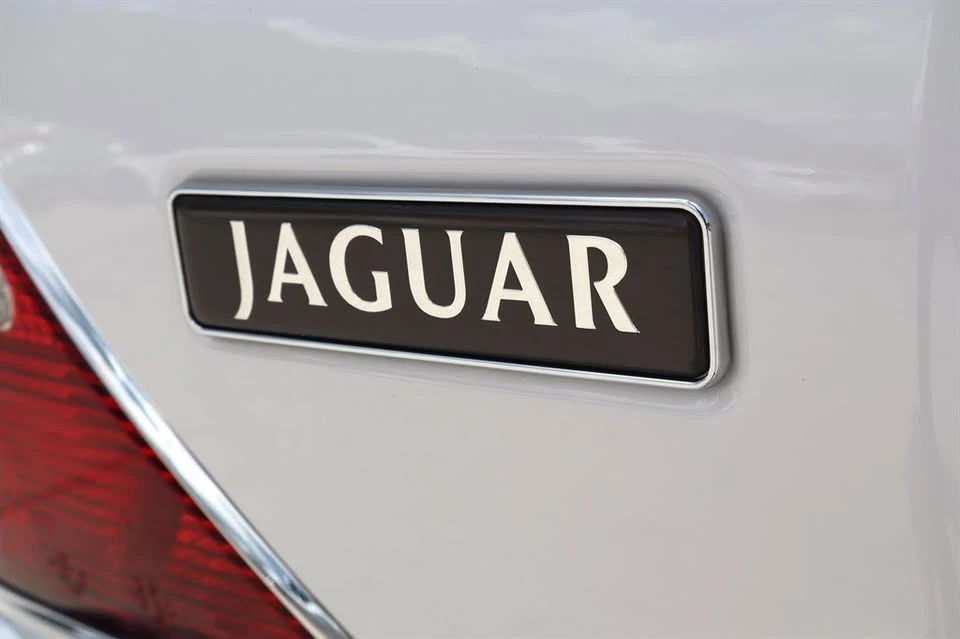 2003 Jaguar X308 XJ - Image 12 of 20